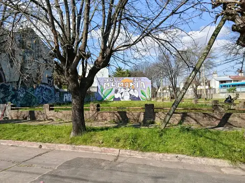 Terreno en Venta 20  mts Frente