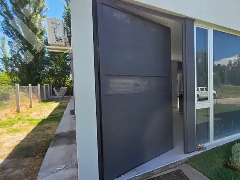 Casa en Venta en General Roca, USD 210.000