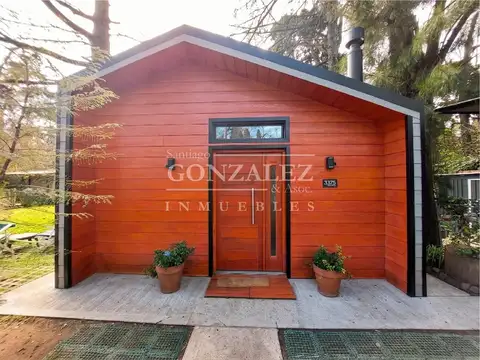 Venta-Villa Udaondo-2 dormitorios-escritorio-jardín/pileta.