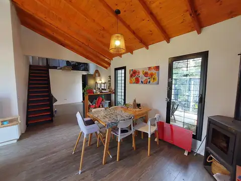 Casa en Venta con 4 cocheras