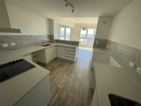 Departamento 4 ambientes con 4 baños
