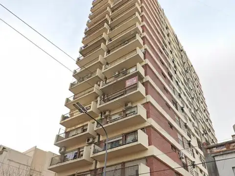 DEPTO DE 1 AMBIENTE CON BALCON