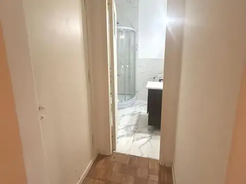 2 AMB 1º X ESC 34 M2 INTERNO LUMINOSO. BAÑO Y COCINA A NUEVO