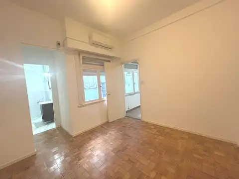 2 AMB 1º X ESC 34 M2 INTERNO LUMINOSO. BAÑO Y COCINA A NUEVO