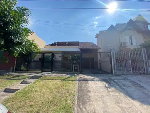 Casa En Venta Calle Lonardo 1365