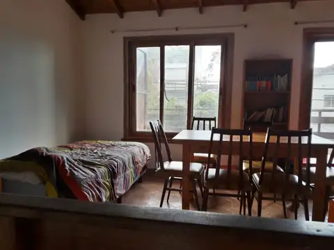 Depto Tipo Casa en Alquiler en La Perla Sur, $ 650.000