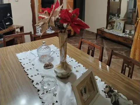 Casa 4 ambientes con 1 baño