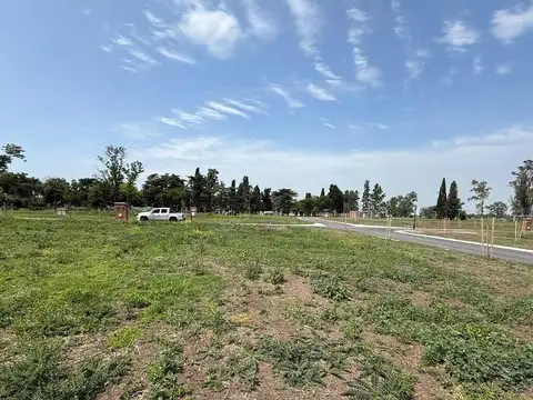 Terreno en Venta en Pilar Del Este, USD 38.000