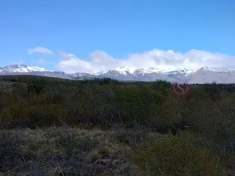 Terreno en venta frente al aeropuerto de San Martin de los Andes 100