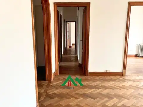 Departamento 6 ambientes con 3 baños