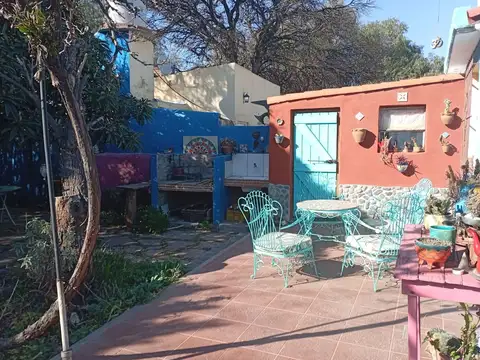 Casa 4 ambientes con 1 baño