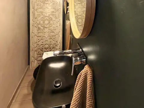 Casa en Venta con 5 cocheras
