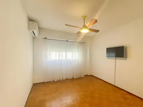 Departamento 5 ambientes con 2 baños