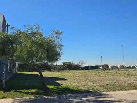 LOTE 520 M² BARRIO CERRADO ACQUAVISTA