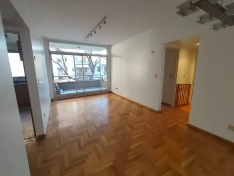 Alquiler Departamento de 3 Ambientes con Balcón en Palermo - La Rural