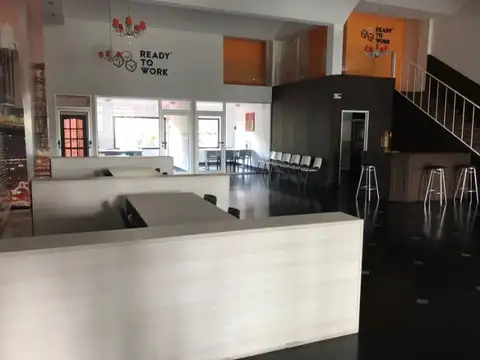 Local en Alquiler en Bernal, USD 6.000