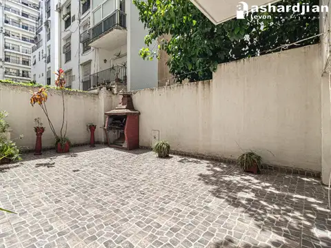 Avenida Raúl Scalabrini Ortiz 2600, Piso 1