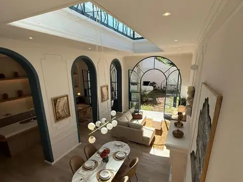 Casa 5 ambientes con 3 baños