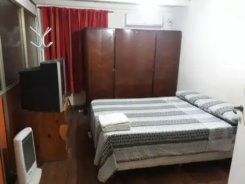 Depto Tipo Casa 4 ambientes con 1 baño