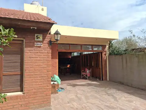 ACANTILADOS  HERMOSO CHALET 