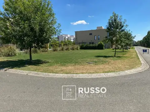 VENTA LOTE EN ESQUINA - LAGOON PILAR