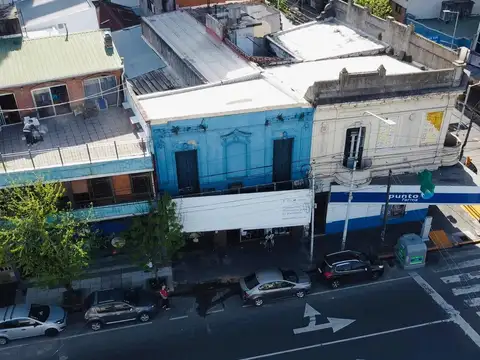 Avellaneda centro. Sobre Avenida Belgrano. Lote 9x36 aprox.