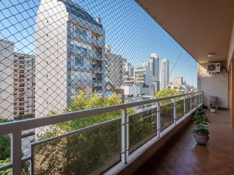 Departamento en Venta con 2 cocheras