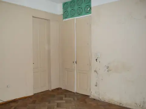 Depto Tipo Casa en Venta 56 años