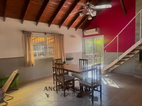 Casa 4 ambientes con 3 baños