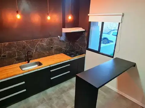 VENTA CASA CÉNTRICA, APTA CREDITO, SAN RAFAEL-MZA