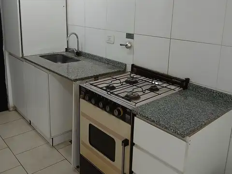 Departamento en Alquiler en Villa del Parque, $ 480.000