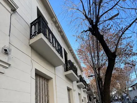 Depto Tipo Casa en Venta de 5 ambientes