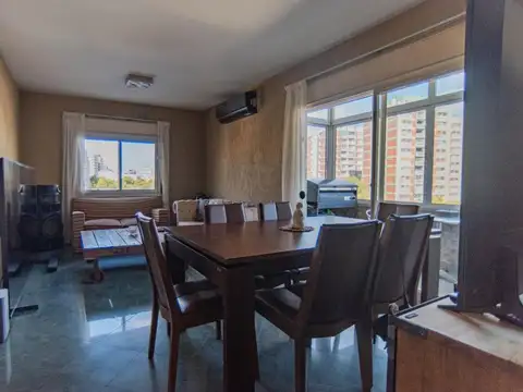 Departamento 5 ambientes con 2 baños