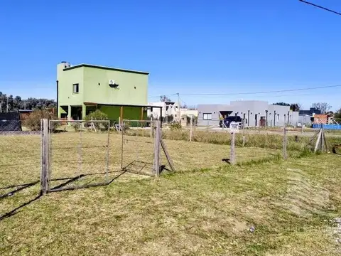 Terreno en Venta en Barrio Los Alamos