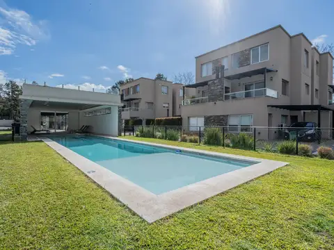 green village pilar