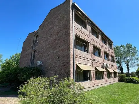 Hotel en venta - 24 Dormitorios - Mercedes