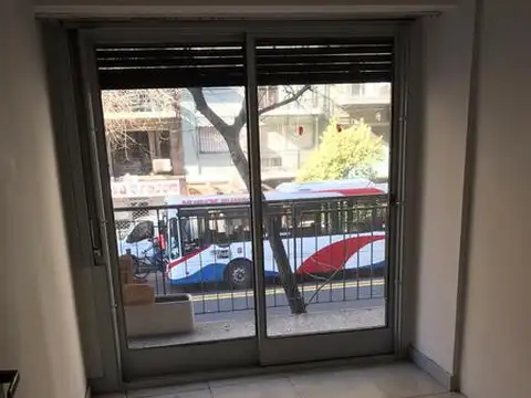 Local en Venta 40 años