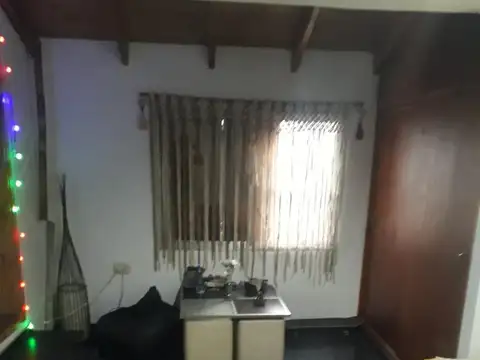 Casa en Venta en Berazategui, USD 105.000
