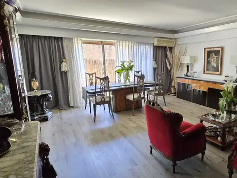 Venta Departamento 4 Ambientes con Dependencia y Cochera Almagro