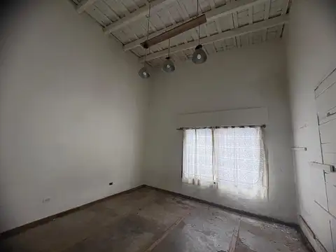 CASA EN ALQUILER ZARATE