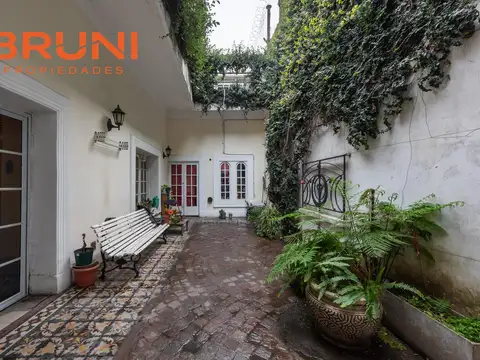 Casa en Venta 90 años