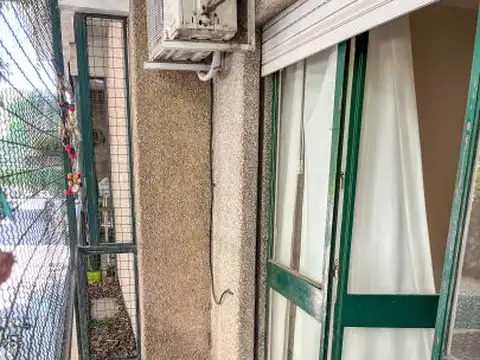 Colón 1215 , Piso 1