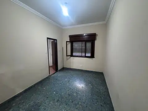 Depto Tipo Casa en Alquiler de 3 ambientes