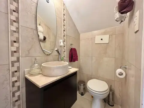 VENTA DUPLEX 4 AMB, COCHERA, PATIO VILLA URQUIZA