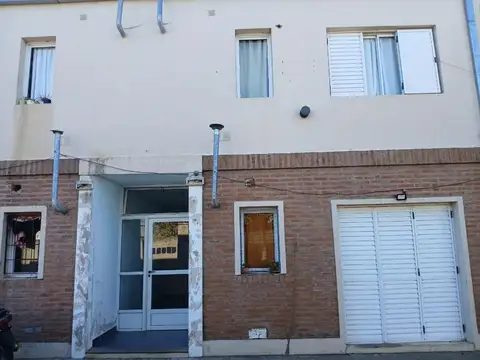 " COMPLEJO + CASA EN UN MISMO LOTE EN CHIVILCOY "