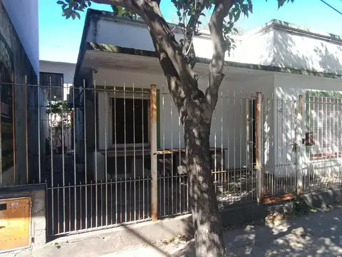 Casa en Esc.-Centro
