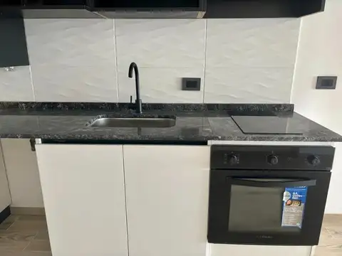 Departamento en Alquiler de Monoambiente