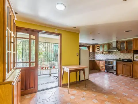 Casa en Alquiler al Oeste