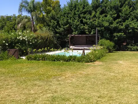 Casa en Alquiler en Kentucky Club de Campo, USD 4.000