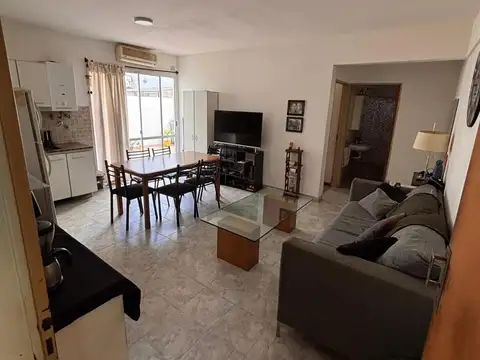 Depto Tipo Casa en Venta de 1 dormitorio